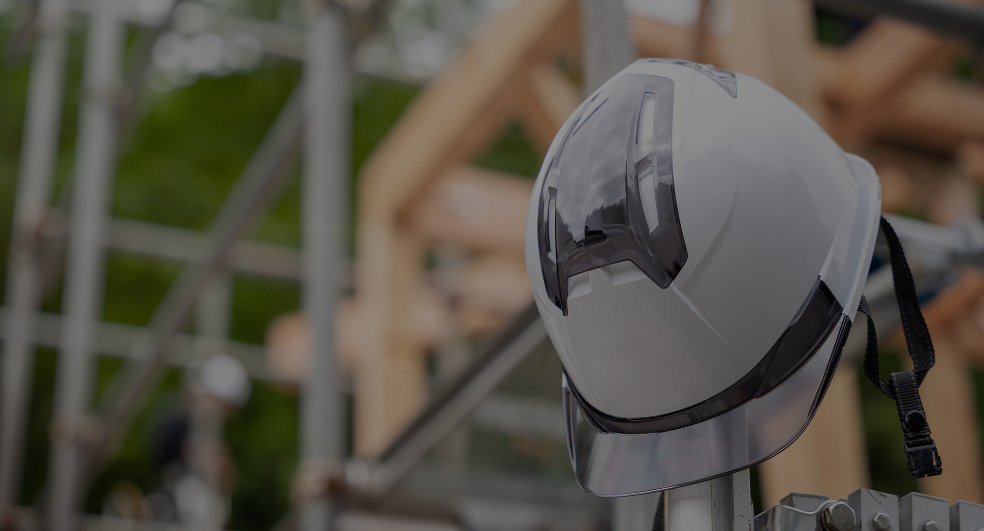 地域を支える技術と、人に寄り添う施工 土木から建築まで、幅広く対応します。